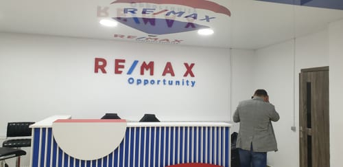 Remax
